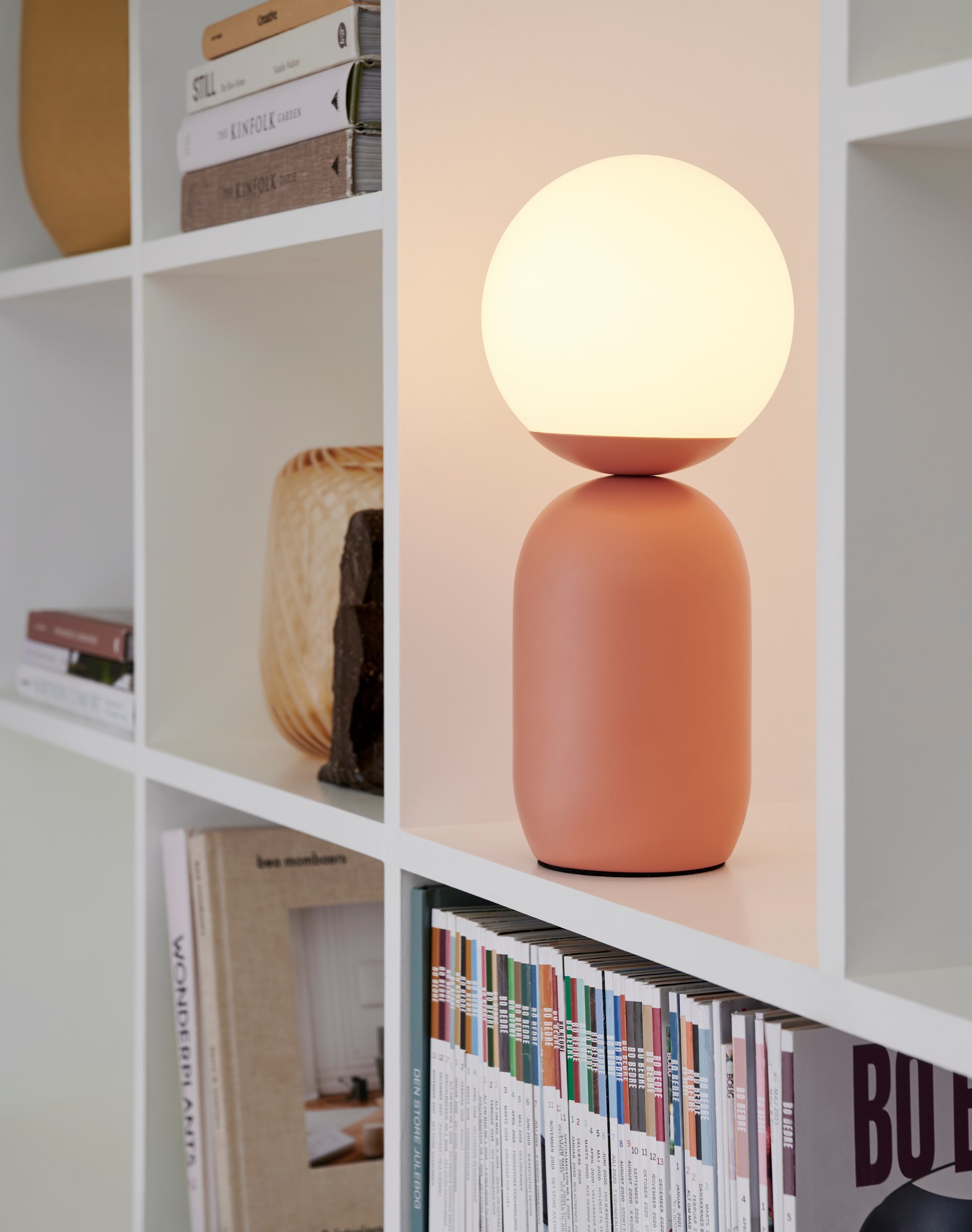 Stolna lampa za noćni ormarić NOTTI – moderna skandinavska rasvjeta (E14) - Slika 2
